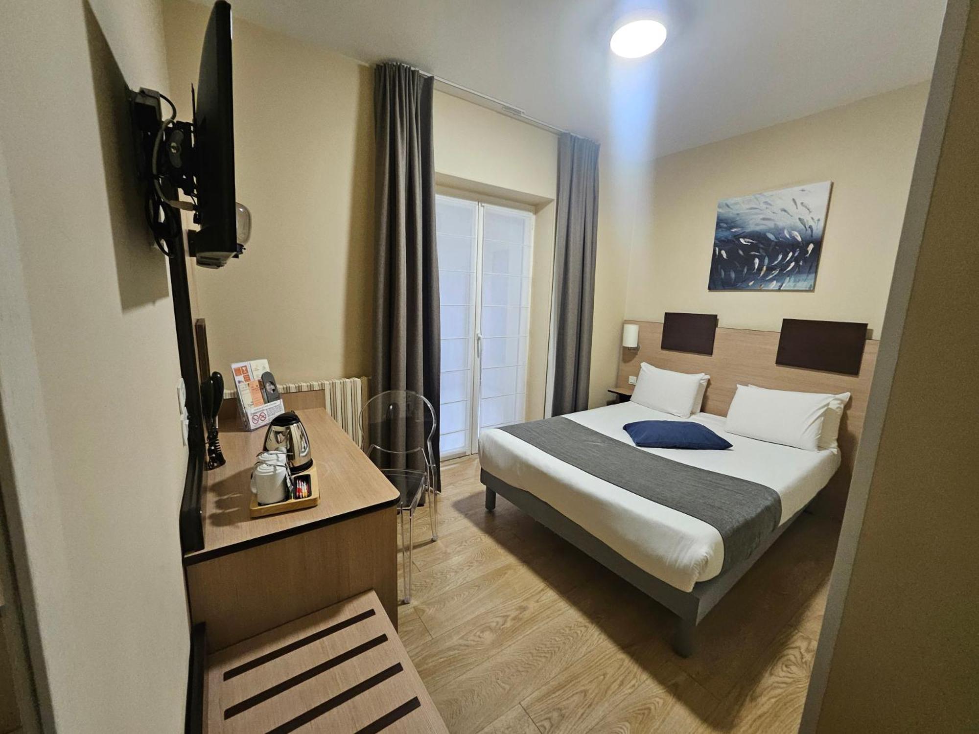 Hotel De Champagne Angers Exterior foto